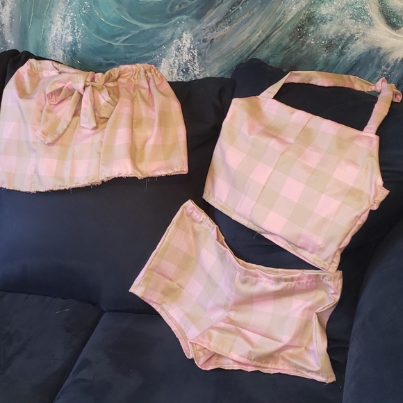 Designs By Phyllis (Ruffcuts) - Picture 2 of 7